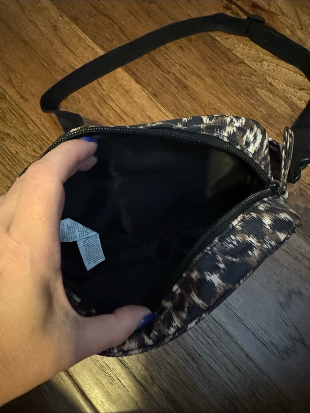 Old Navy Leopard Print Crossbody Bag in Black, Brown, Cream - Picture 2 of 3